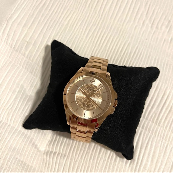 Coach watch - Picture 4 of 4